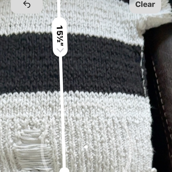 Hollister distressed oversized crop sweater size small - Picture 9 of 10